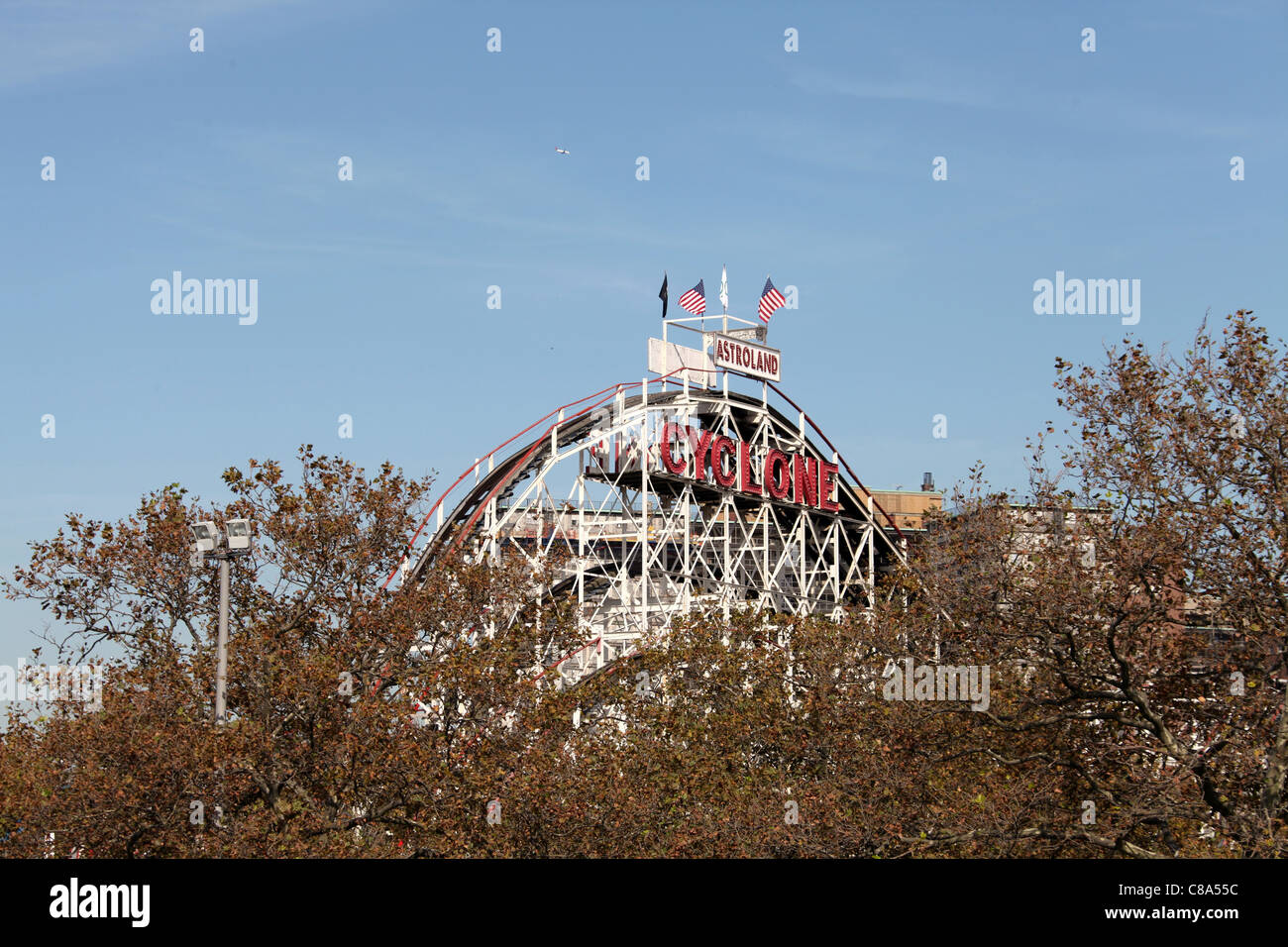 Le Cyclone de Coney Island à Brooklyn, qui est sur le registre des endroits historiques Banque D'Images