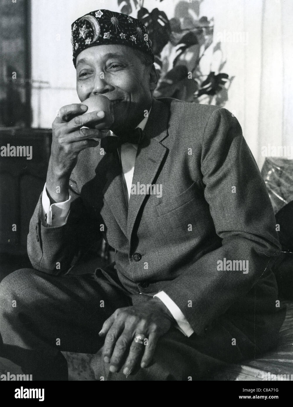 ELIJAH MUHAMMAD (1897-1975) African American chef de la Nation de l'Islam. Robert Lucas Photo Banque D'Images