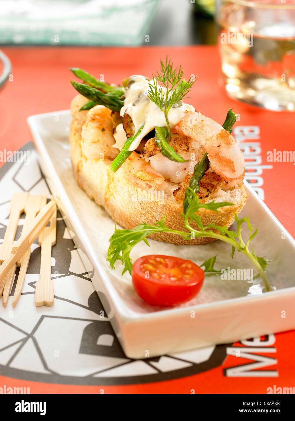 Big prawn et lotte sandwich ouvert Banque D'Images