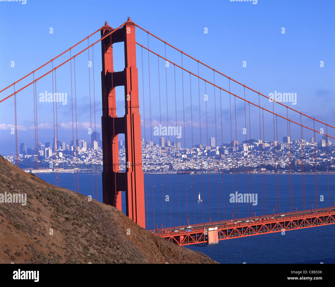 Golden Gate Bridge à partir de comté de Marin Headlands, San Francisco, Californie, États-Unis d'Amérique Banque D'Images