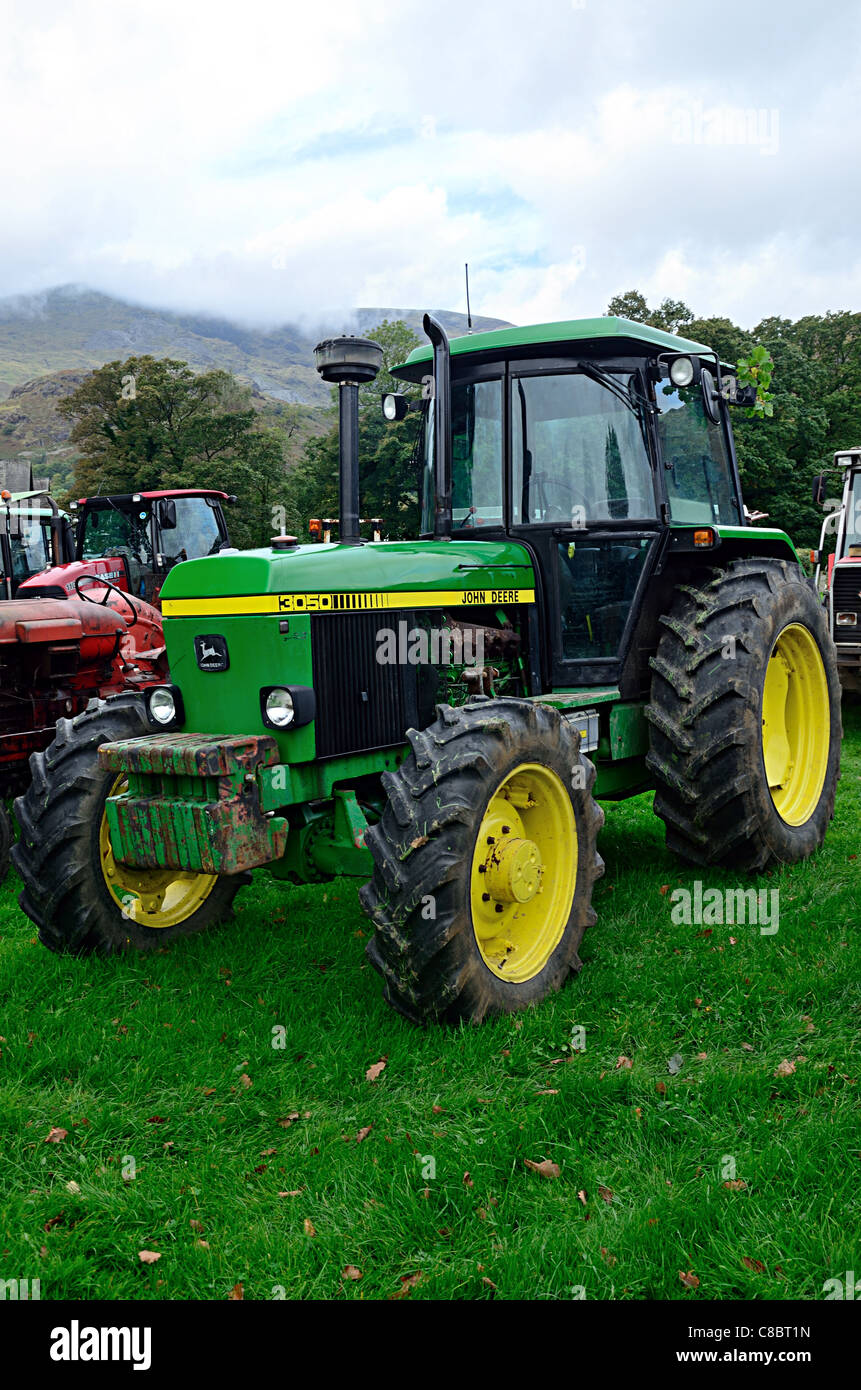 Tracteur John Deere 3050 Photo Stock - Alamy