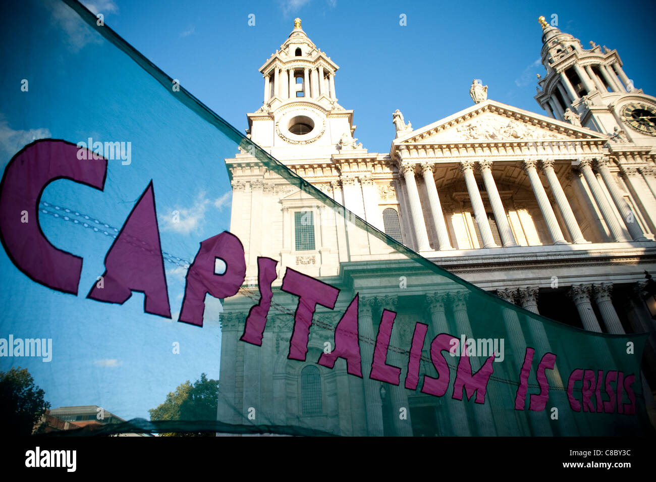 Camp de protestation contre la mondialisation à la cathédrale St Paul à Londres le 19 octobre 2011 Banque D'Images