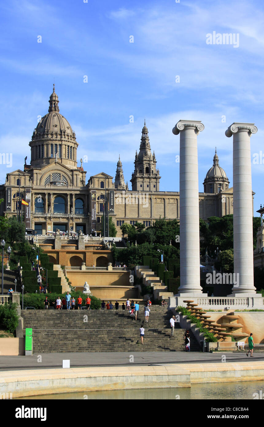 Museu Nacional d'Art de Catalunya, dans la montagne de Montjuïc, Barcelone, Espagne Banque D'Images