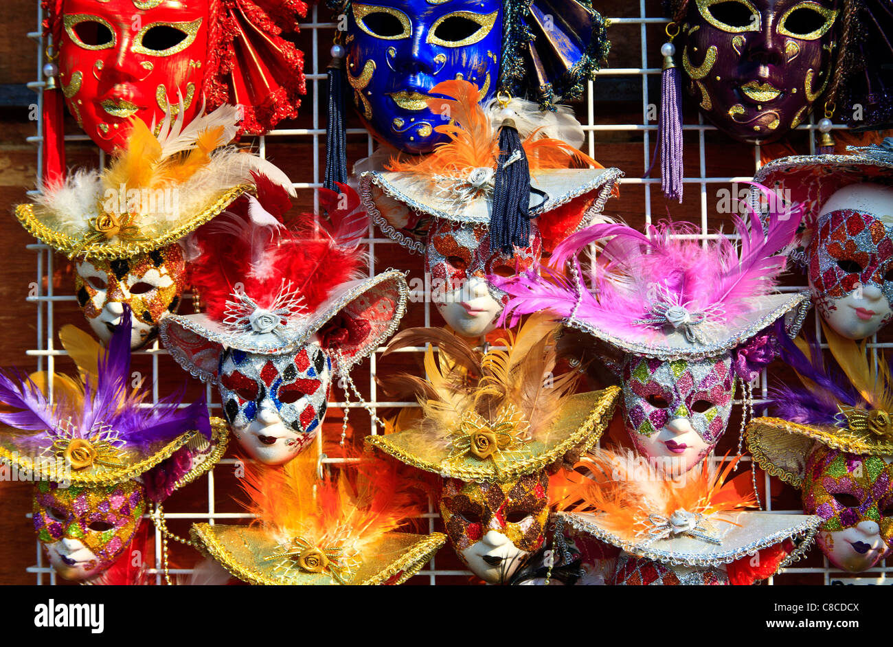 Les masques de Souvenirs à vendre Venise Italie Banque D'Images
