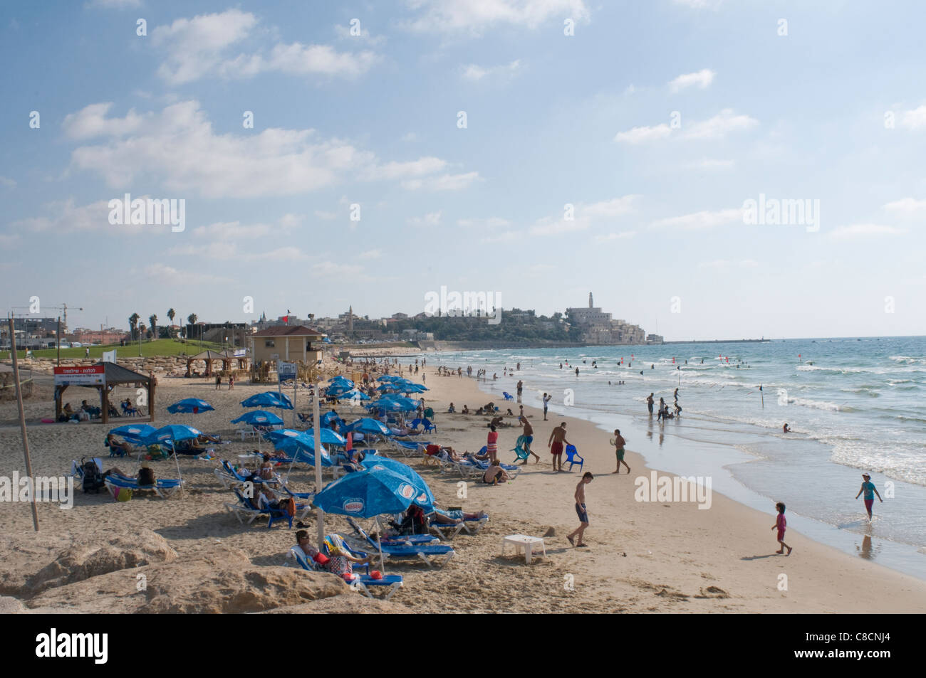 Front-Charles "Chlore Tel-Aviv Ocean Park,Israël.Banana Beach Banque D'Images