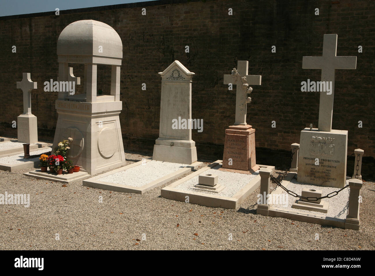 Tombe du ballet russe impresario Serge Diaghilev dans le cimetière de San Michele à Venise, Italie. Banque D'Images