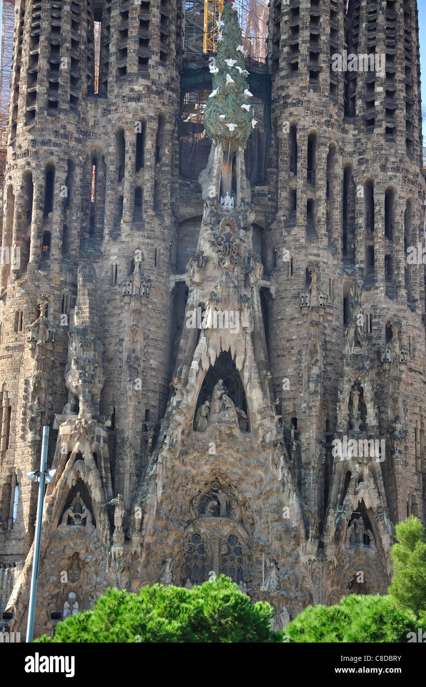 Façade de la nativité, la basilique Sagrada Família, Barcelone, Province de Barcelone, Catalogne, Espagne Banque D'Images