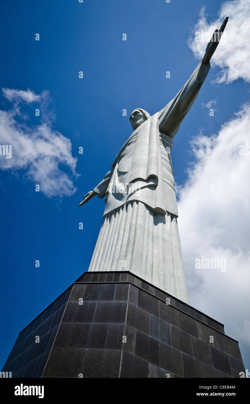 Le Christ Rédempteur (Cristo Redentor) statue Corcovado Rio de Janeiro, Brésil Banque D'Images