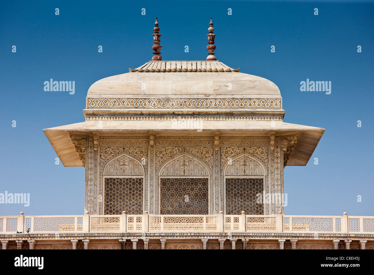 Tombe de Etimad Ud Doulah, 17e siècle tombeau Moghol construit 1628, Agra, Inde Banque D'Images