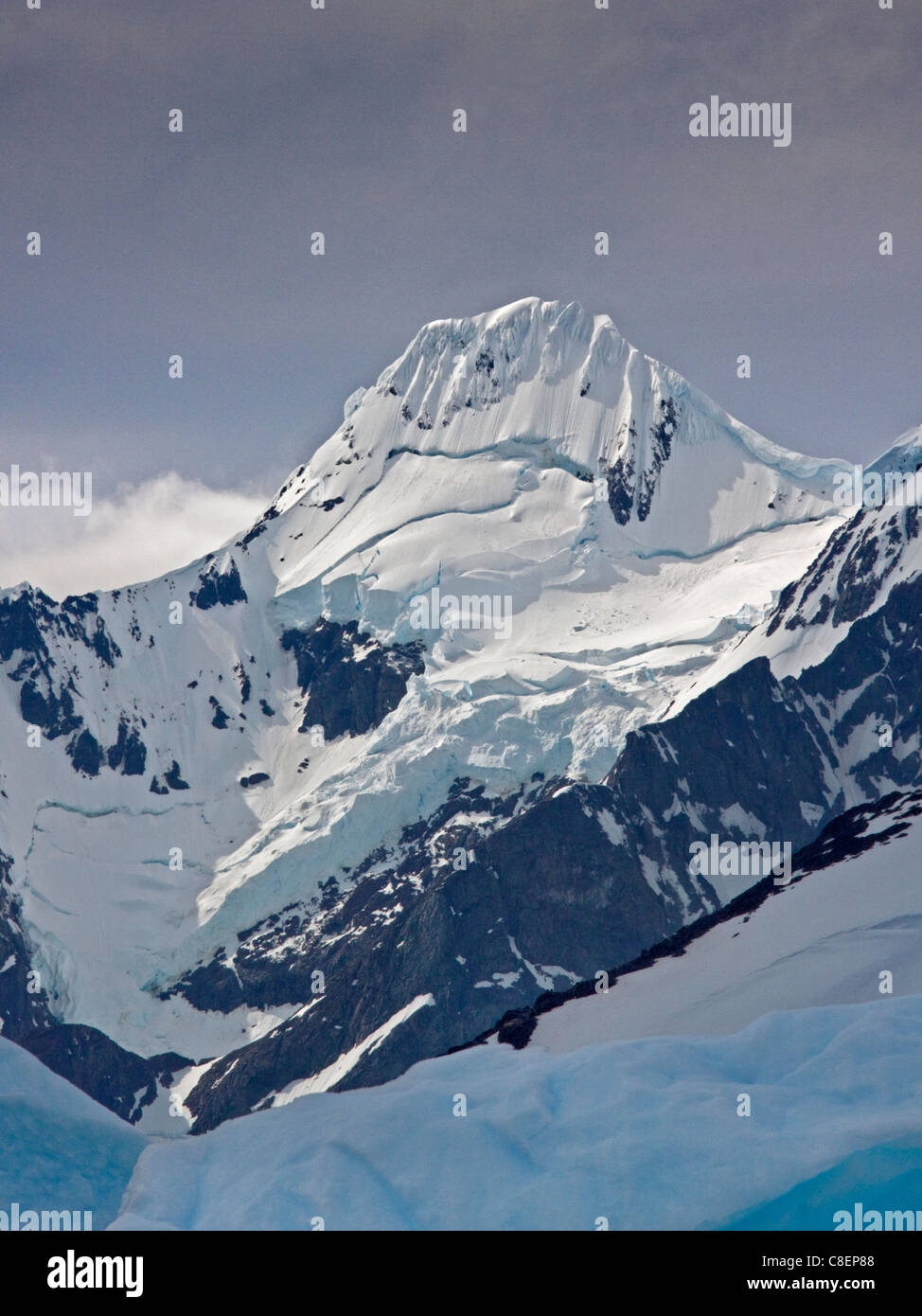Pic de Montagne, le Canal Lemaire, Péninsule Antarctique Banque D'Images
