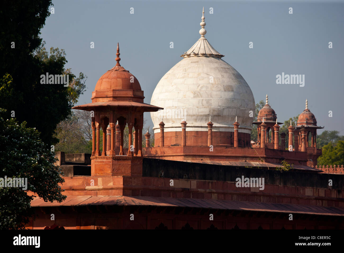 Tombes de bonnes de l'honneur, partie du Taj Mahal complexe dans l'Uttar Pradesh, Inde Banque D'Images