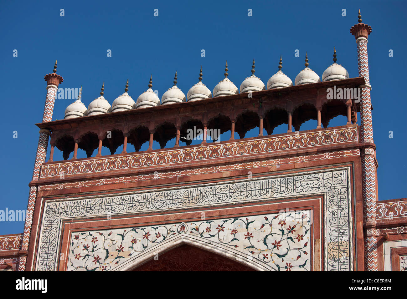 La grande porte, darwaza-i rauza, du Taj Mahal complexe, le sud de l'entrée de la passerelle, de l'Uttar Pradesh, Inde Banque D'Images