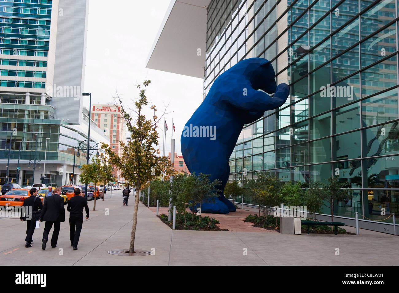 Big blue bear au Colorado Convention Center, Denver, Colorado, États-Unis d'Amérique Banque D'Images