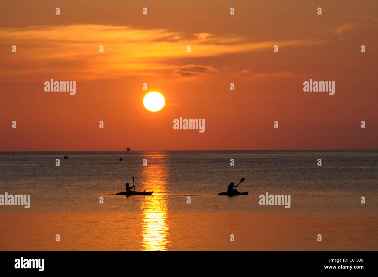 Kayaks, Coucher du Soleil, Sai Ree, Beach, Koh Tao, Thaïlande, Asie, Banque D'Images