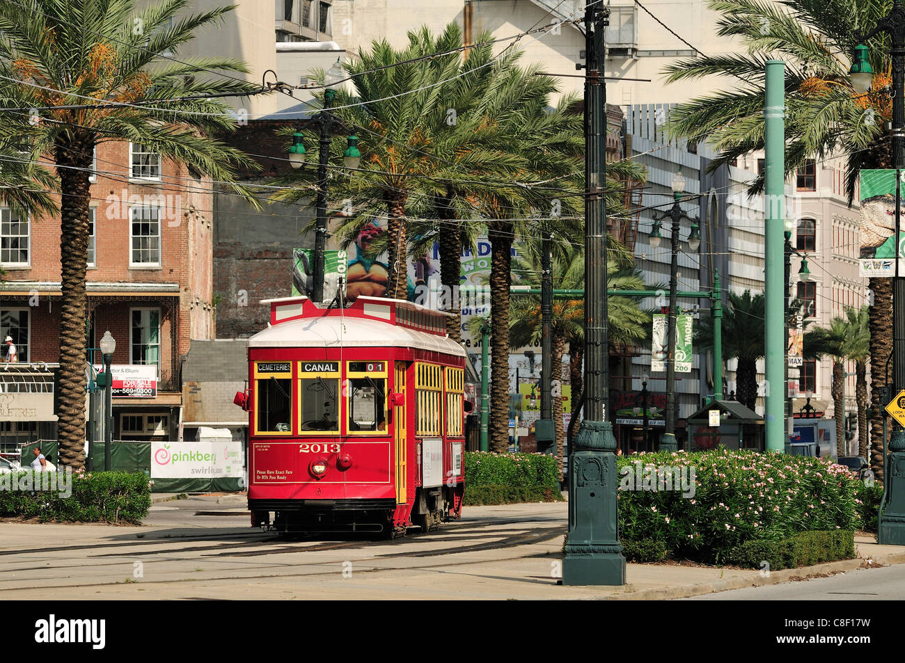Tramway rouge, Canal Street, New Orleans, Louisiane, USA, United States, Amérique du Nord, le tourisme, voyages Banque D'Images