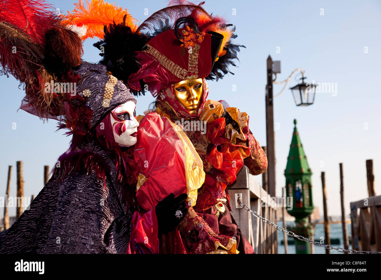 Costumes et des masques au cours de Carnaval de Venise, Venise, Vénétie, Italie Banque D'Images