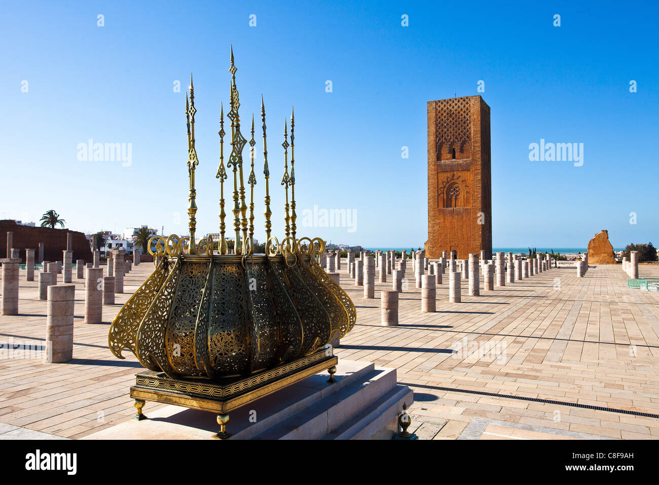 Le Maroc, l'Afrique du Nord, Afrique, Rabat, Hassan II, Tour, tour, les colonnes Banque D'Images