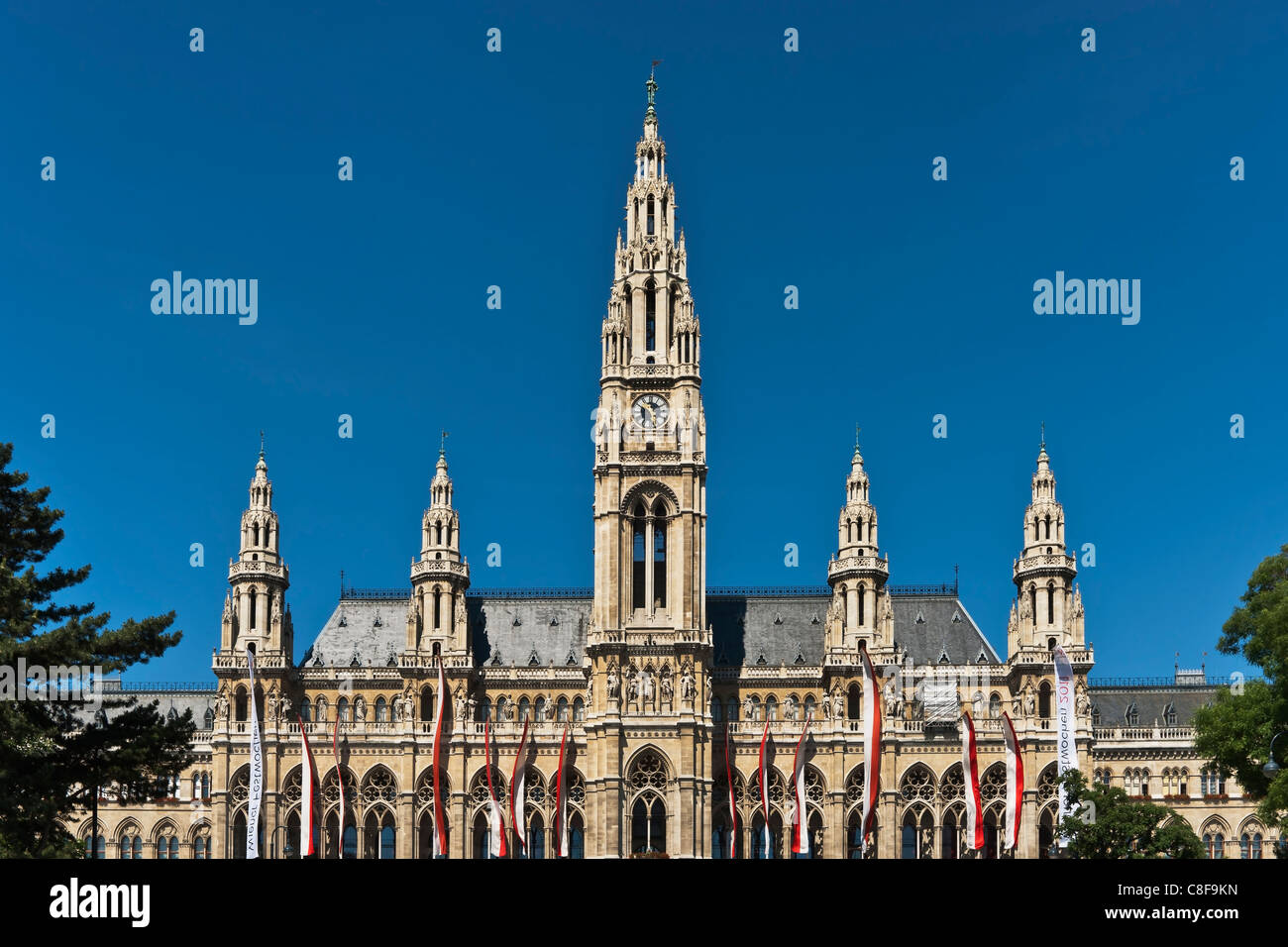 L'Hôtel de ville fut construit de 1872 à 1883, conçu par l'architecte Friedrich von Schmidt dans le style néo-gothique, Vienne Banque D'Images