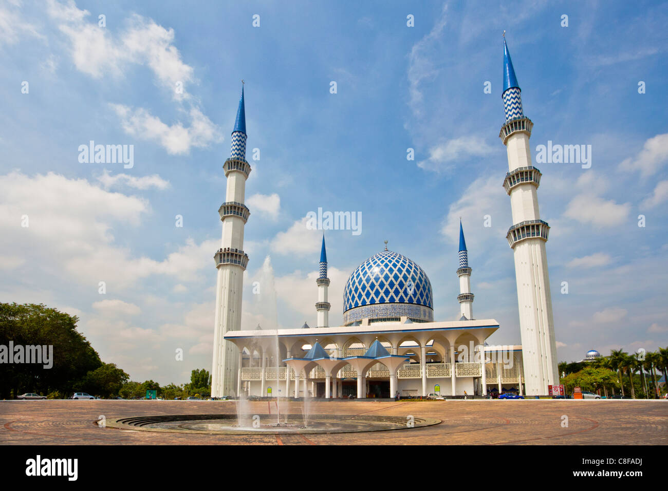 La Malaisie, Asie, Selangor, Sha Alam, ville, mosquée nationale, mosquée, la Mosquée Bleue, La Mosquée Sultan Abdul Aziz, mosquée bleue, Dome, Banque D'Images