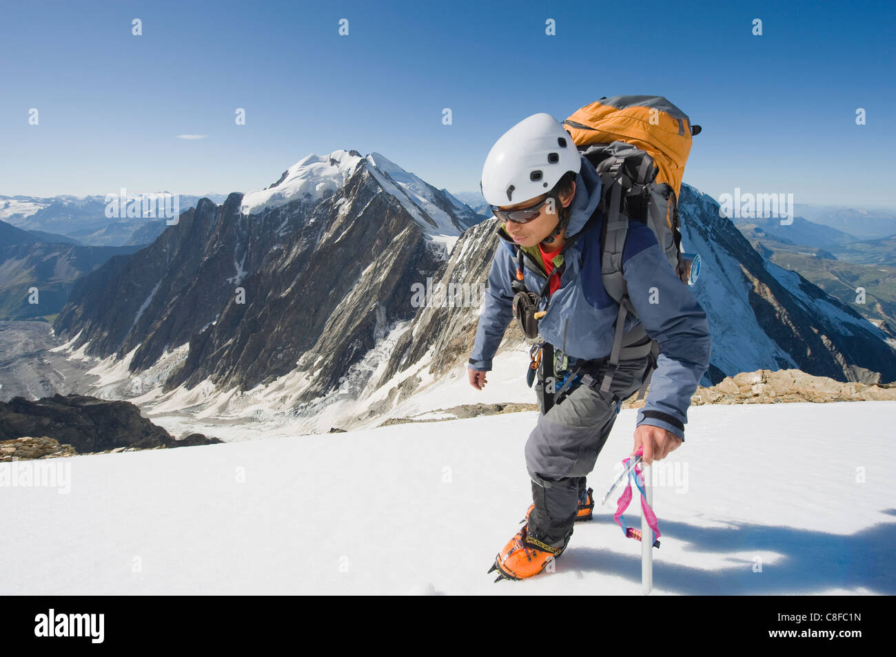 Aiguille de bionnassay Banque de photographies et d'images à haute  résolution - Alamy