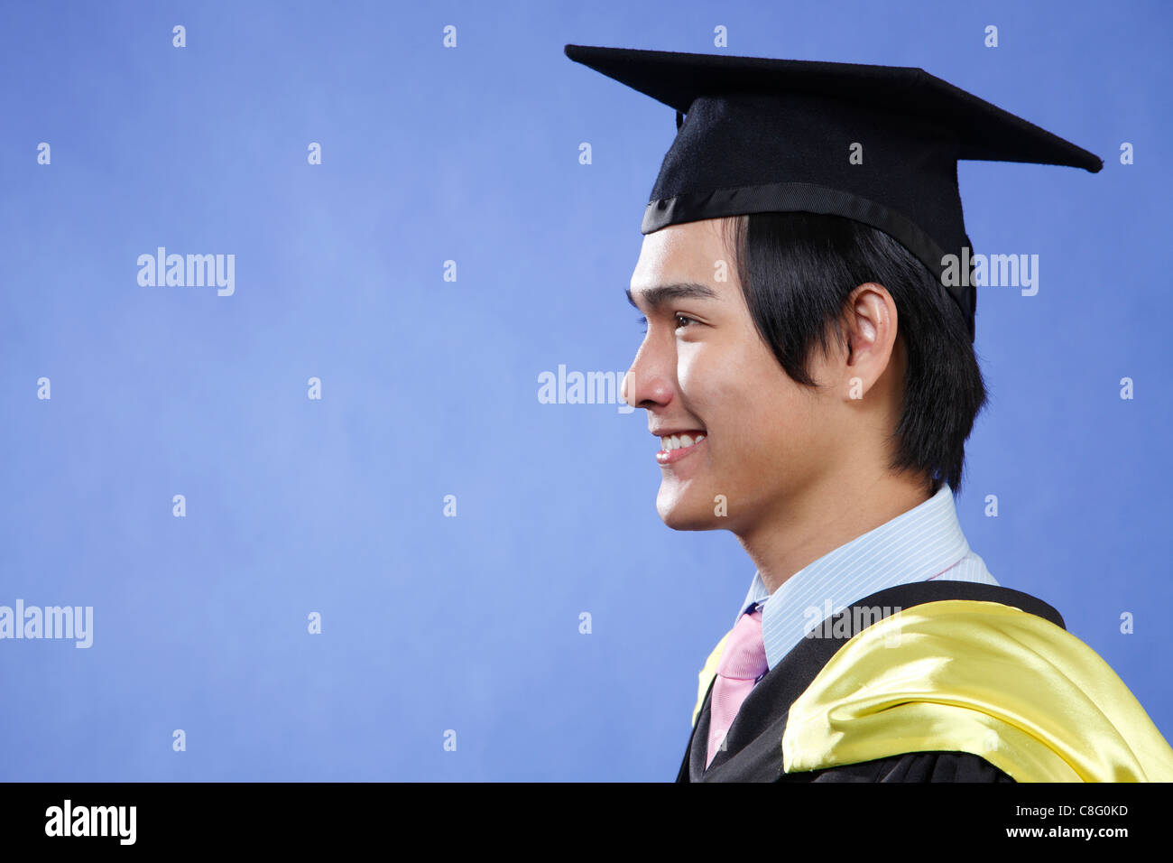 Profil des étudiants diplômés de sexe masculin Banque D'Images