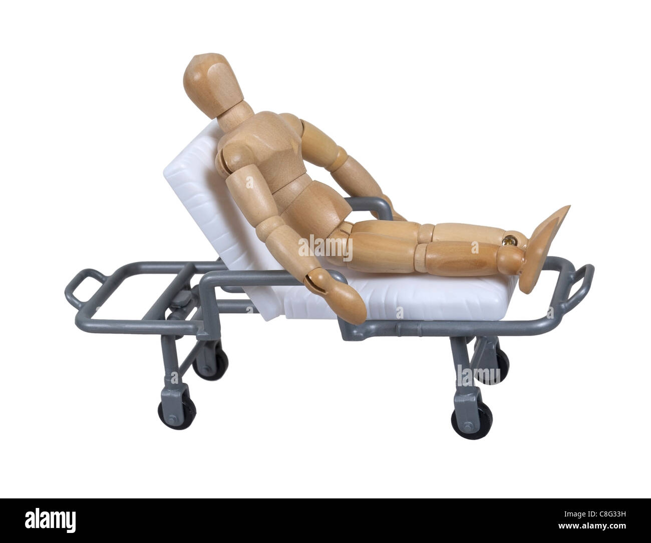 Patient sur une civière à l'hôpital utilisé pour le transport des patients entre les lieux - chemin inclus Banque D'Images