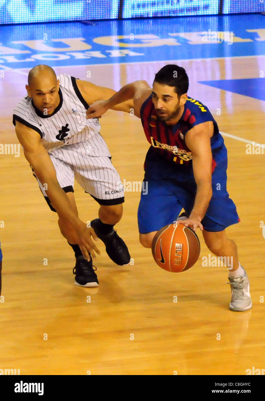 Basket-ball FC Barcelone Juan Carlos Navarro player pendant le match avec panier Bilbao Bizkaia Banque D'Images