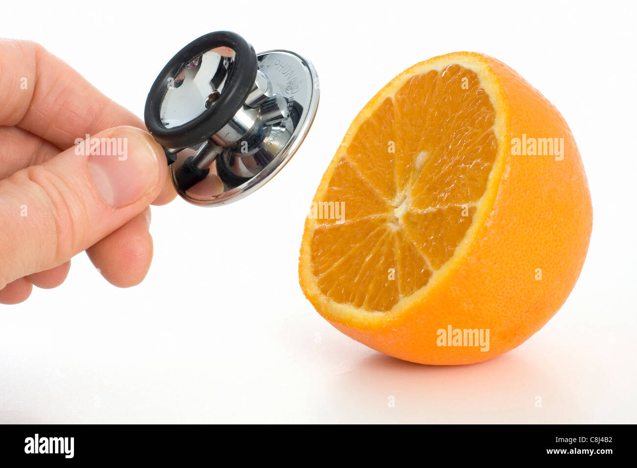 Orange, vitamine, vitamine C, vitamines, riches en vitamines, en bonne santé, la santé, l'alimentation, jus, fruits, froid, prévenir, stéthoscope, prévenir Banque D'Images