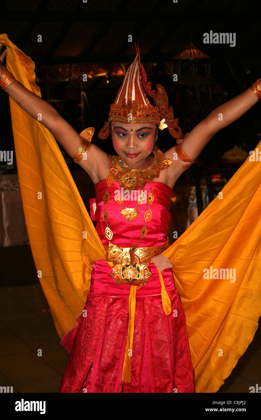 Jeune danseur Legong Balinais Banque D'Images