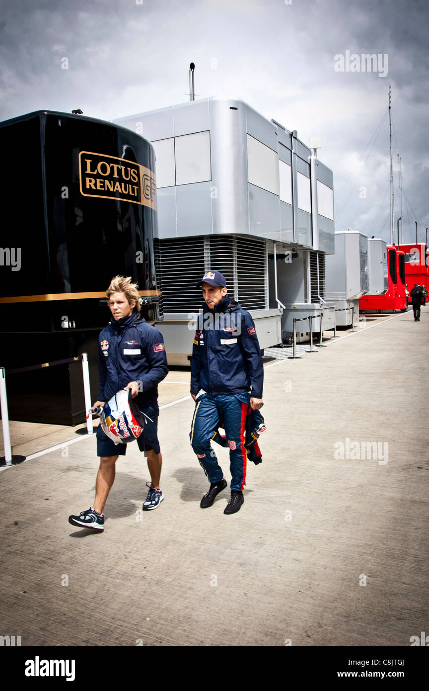 Sébastien Buemi dans le paddock Banque D'Images