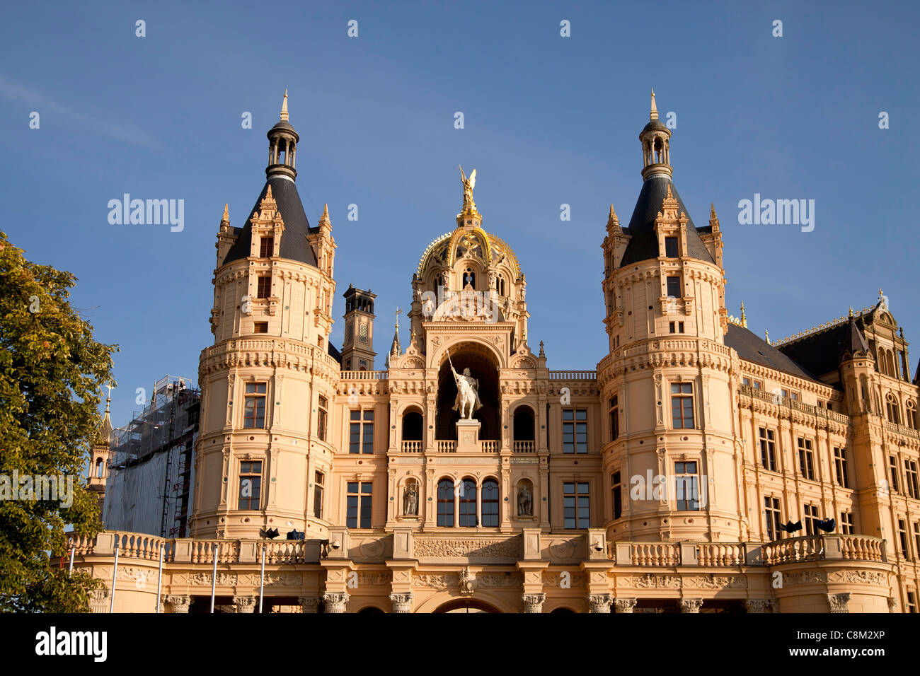 Le château de Schwerin, capitale de l'Etat Schwerin, Mecklembourg-Poméranie-Occidentale, Allemagne, Europe Banque D'Images