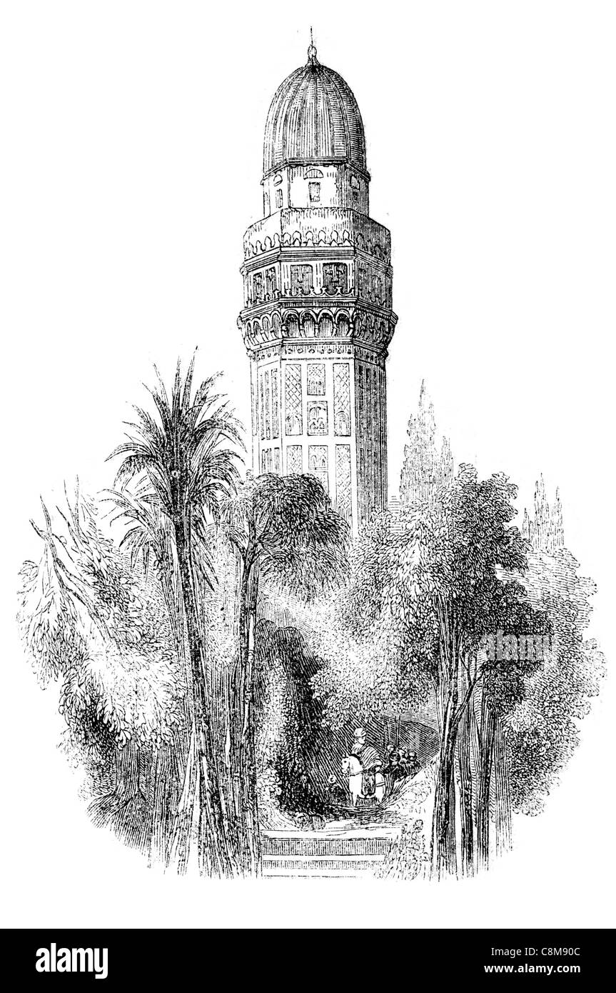 Tour Mauresque arc en fer à cheval islamique voussoirs arches dome dômes lancet crénelée cour doucine carreaux carreaux décoratifs spire Banque D'Images