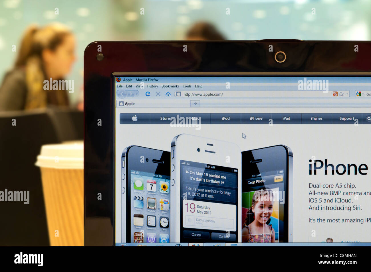 Le site web d'Apple shot dans un environnement (usage éditorial uniquement : -Print, télévision, e-book et le comité éditorial du site). Banque D'Images