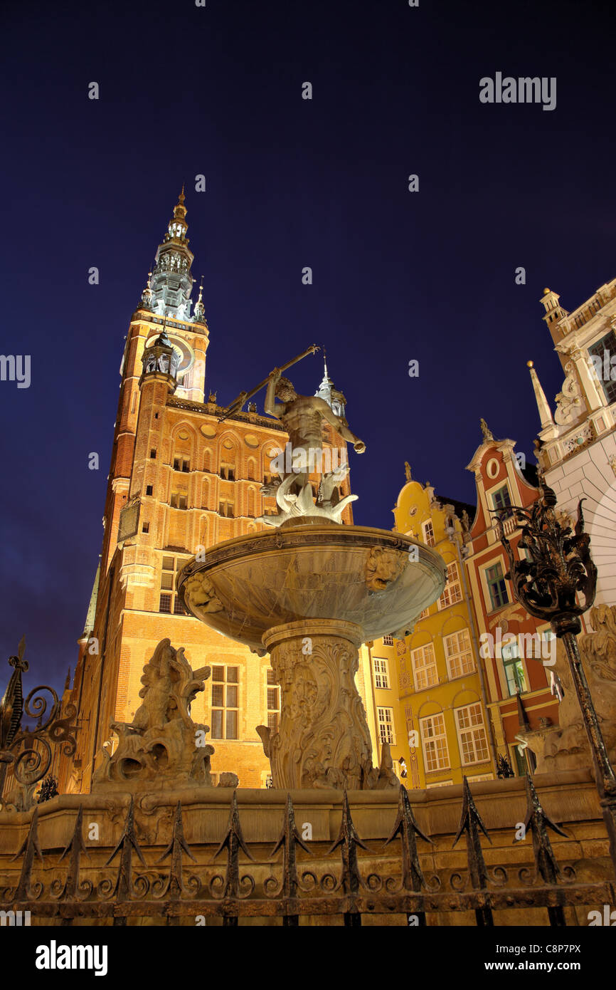 Fontaine de Neptune, dans le centre de Long Market. Gdansk, Pologne. Banque D'Images
