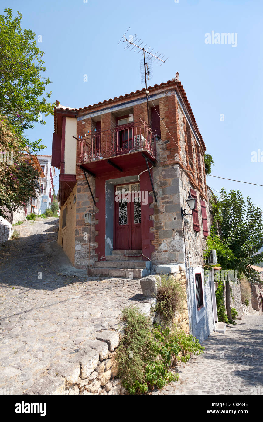 Streetview dans le centre de la vieille ville de Mithymna , Lesbos, Grèce Banque D'Images