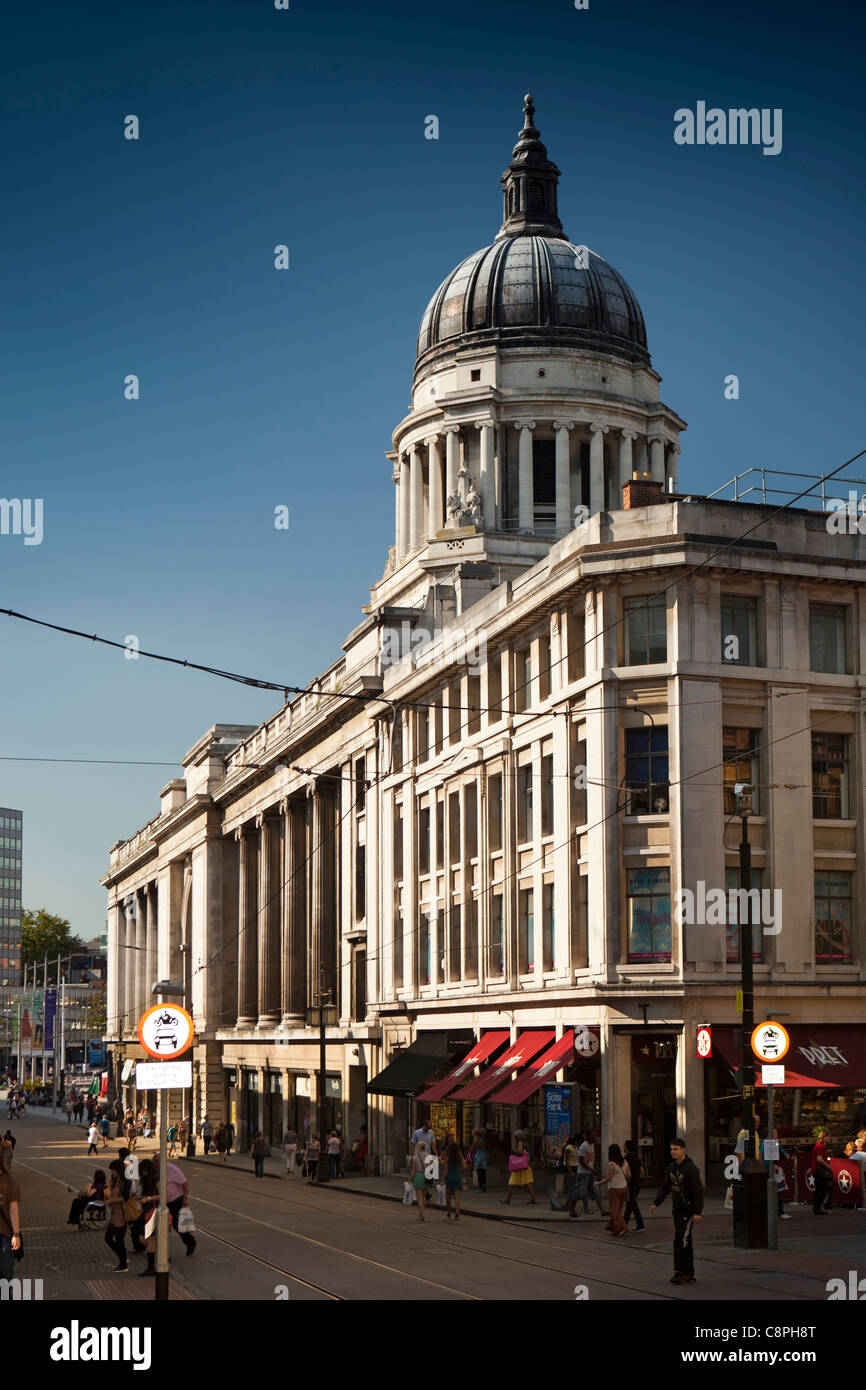 Royaume-uni, Nottingham, Nottinghamshire, rue Victoria, la chambre du conseil et échange arcade Banque D'Images
