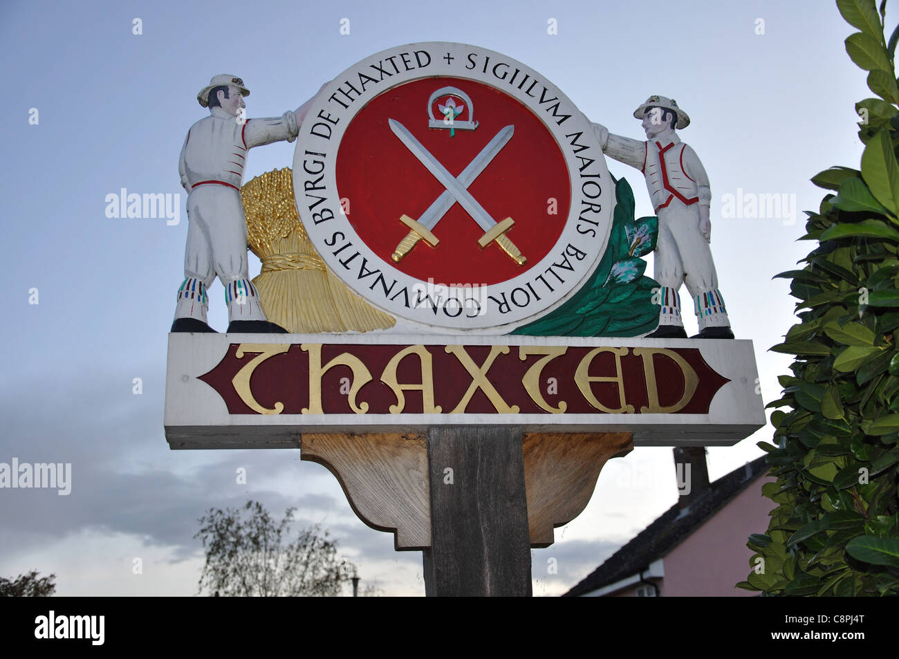 Panneau d'entrée de ville, Thaxted, Essex, Angleterre, Royaume-Uni Banque D'Images