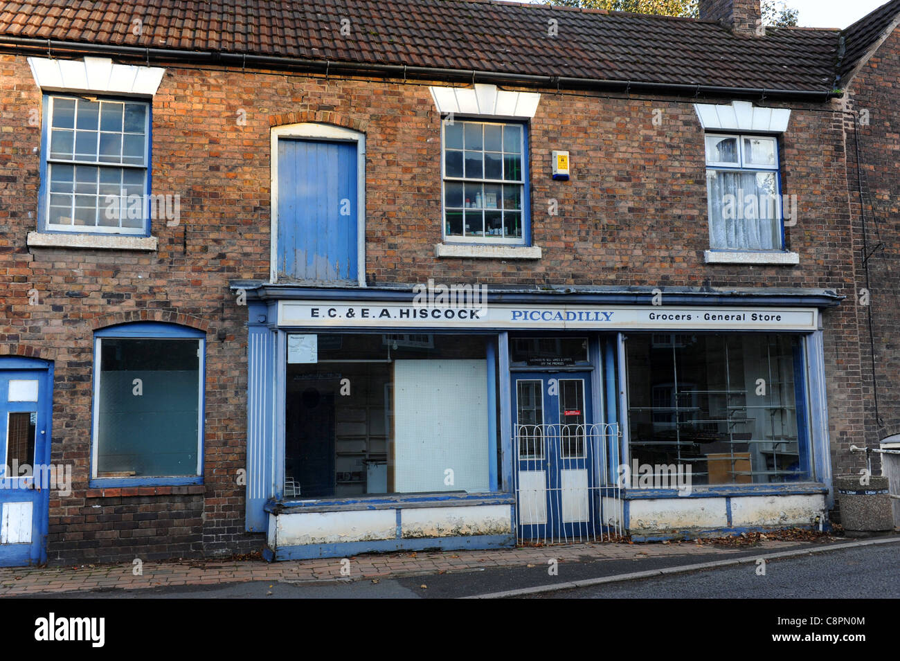 Les épiceries et les marchands de vide shop à Coalbrookdale Shropshire Banque D'Images