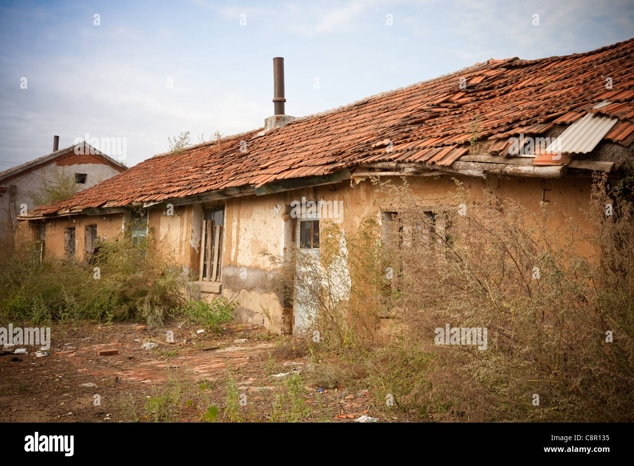 Les mauvaises conditions de logement dans un village, au nord-est de la Chine. Banque D'Images