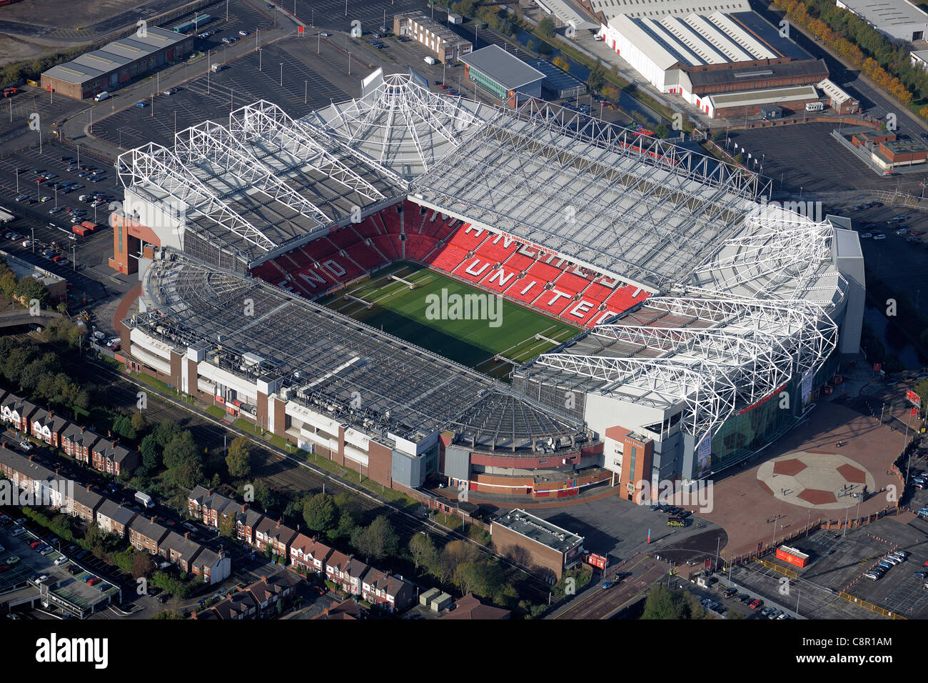 Vue aérienne du stade de football Old Trafford, domicile du Manchester United FC Banque D'Images