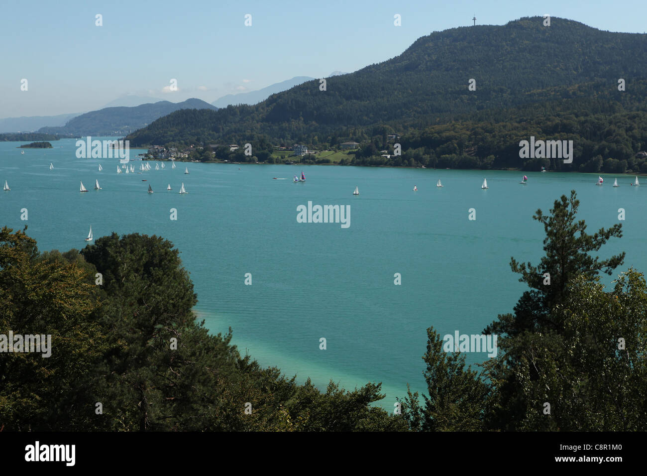 Lac Worthersee en Carinthie, au sud de l'Autriche. Banque D'Images