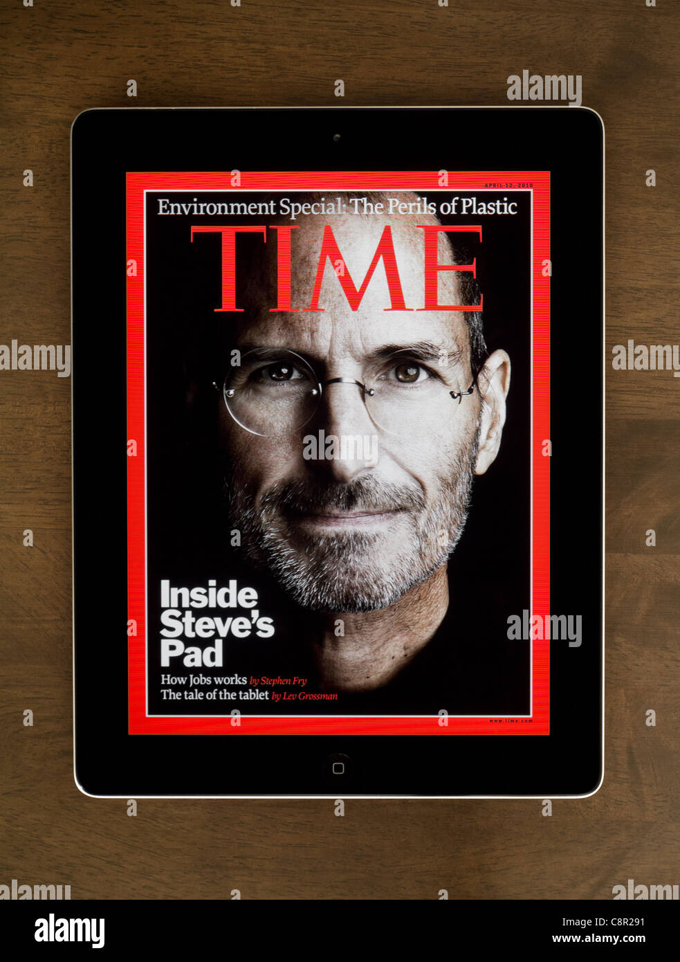 Steve Jobs, fondateur d'Apple Computers, posté sur la couverture du magazine Time pour le 12 avril 20 Banque D'Images