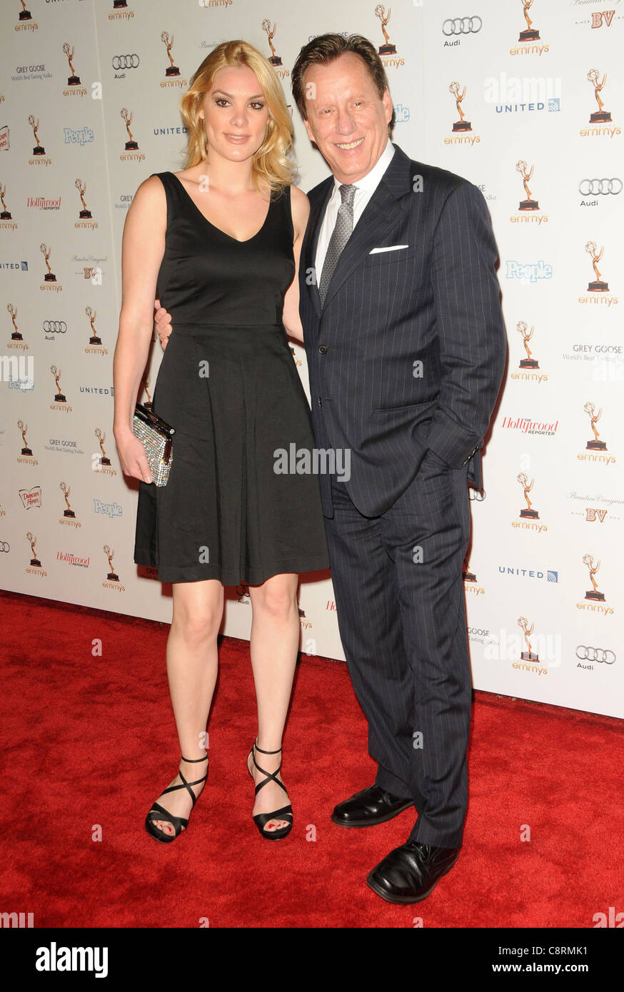 Ashley Madison, James Woods aux arrivées pour la 63e Primetime Emmy Awards - Interprètes Accueil Candidats, conception du Pacifique Banque D'Images