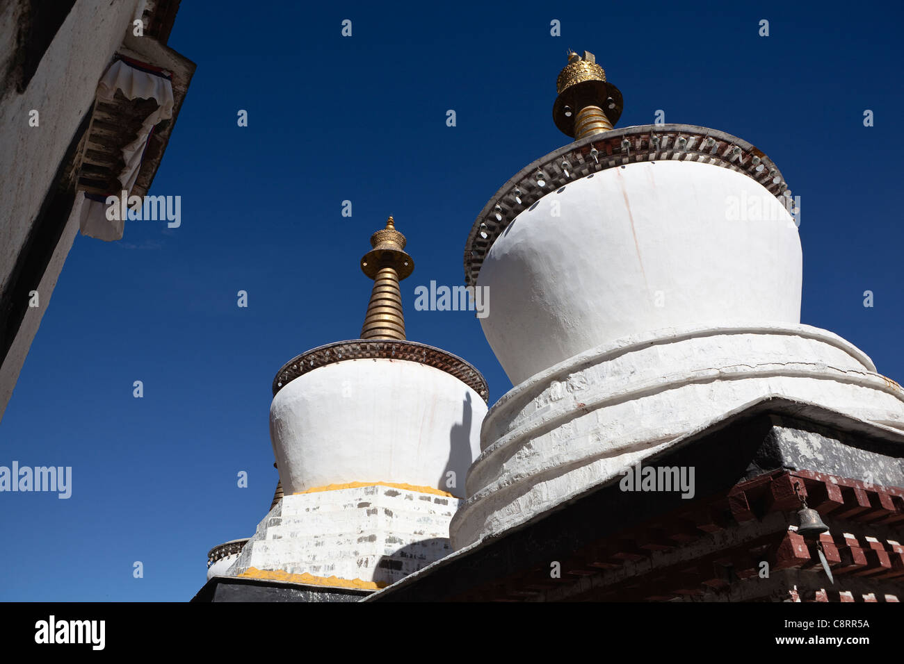 Tibet : stupas bouddhas Banque D'Images