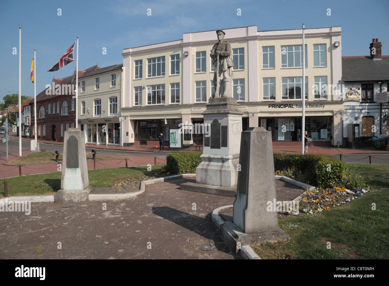 Première et Seconde Guerre mondiale Memorial dans le centre-ville, Chesham, Buckinghamshire, Royaume-Uni. Banque D'Images