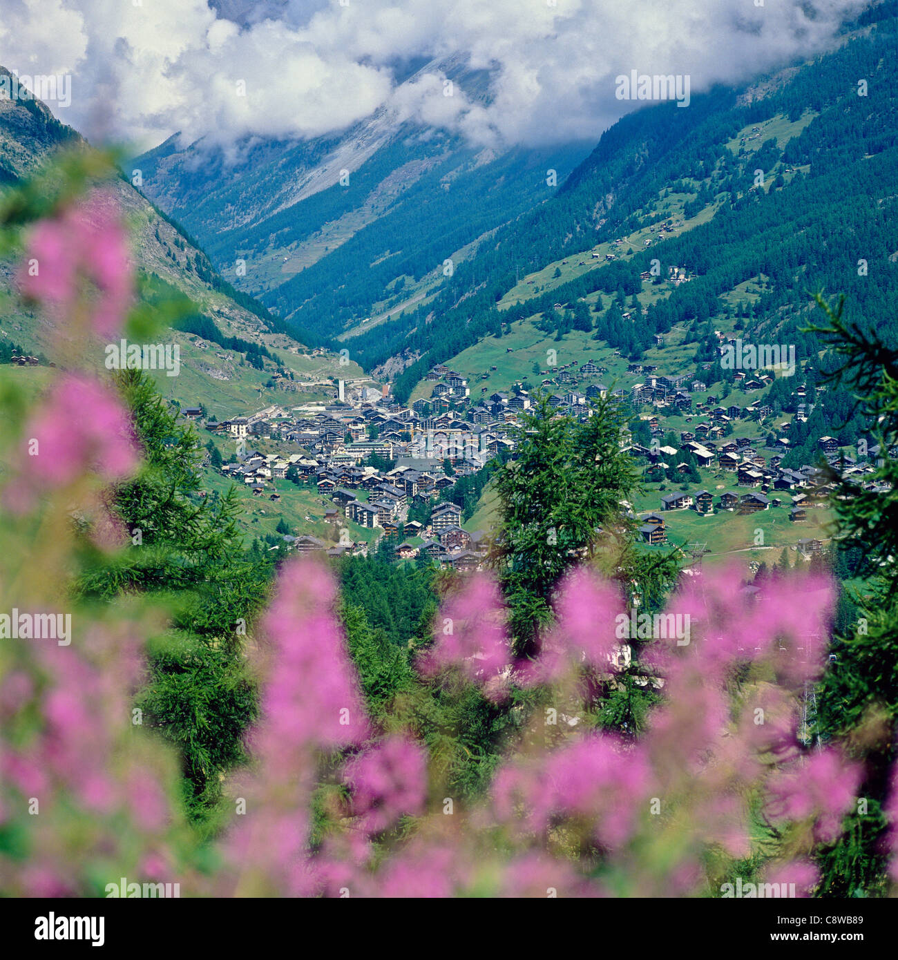 Vallée de Zermatt Valais Suisse Ville et Banque D'Images