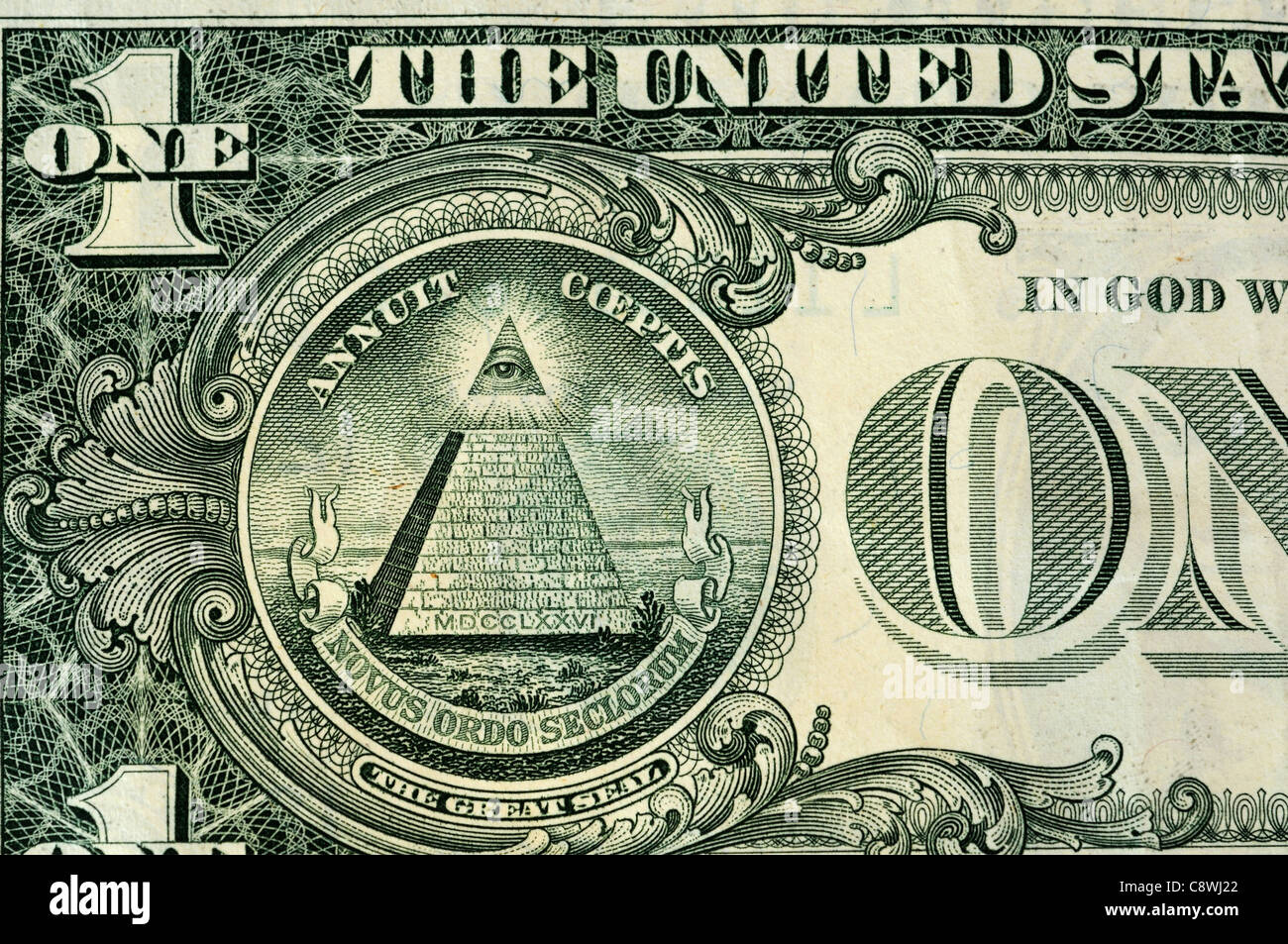 Le Grand Sceau de la pyramide sur le dollar US Banque D'Images