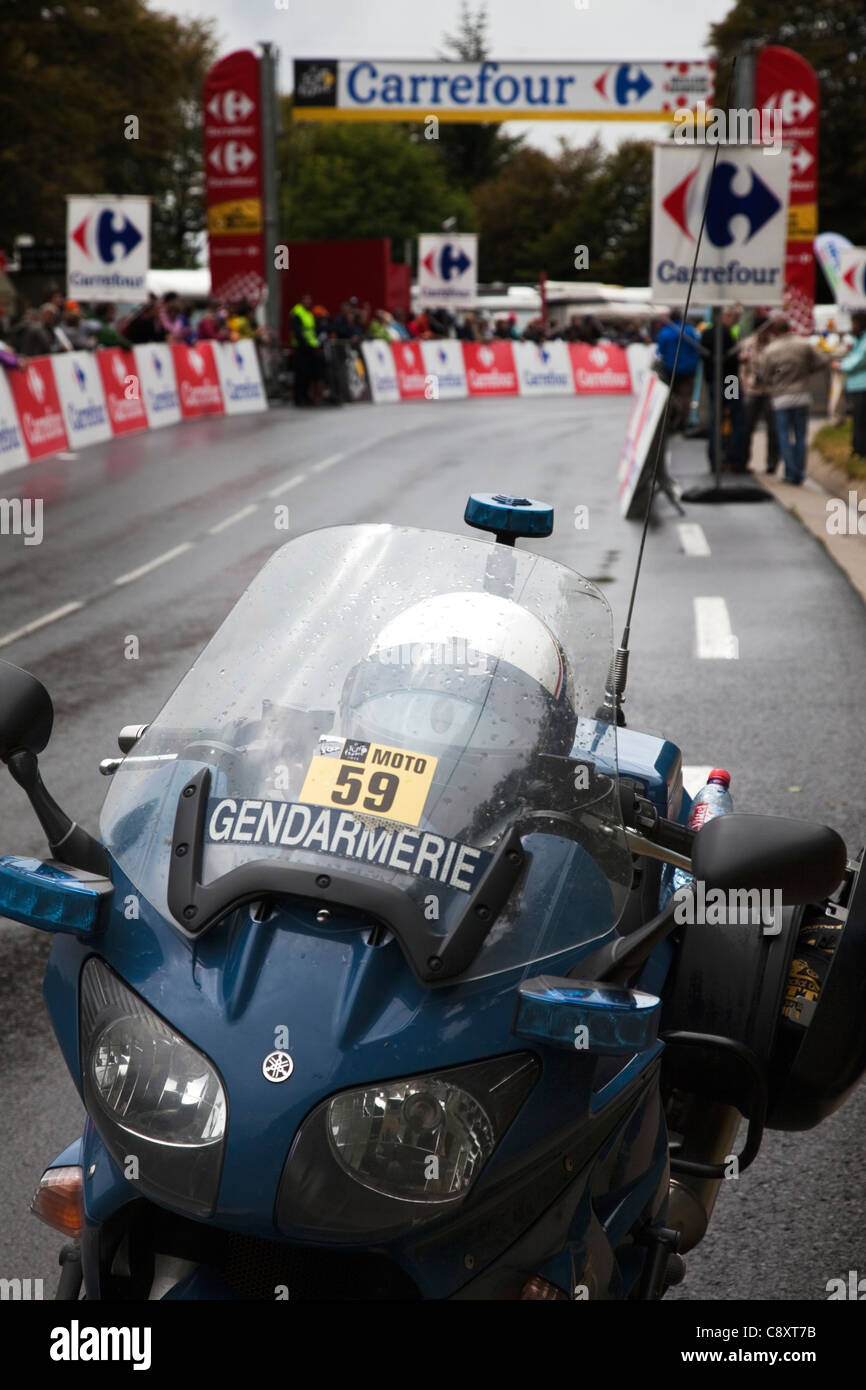 Police motorbike tour de france Banque de photographies et d'images à haute  résolution - Alamy