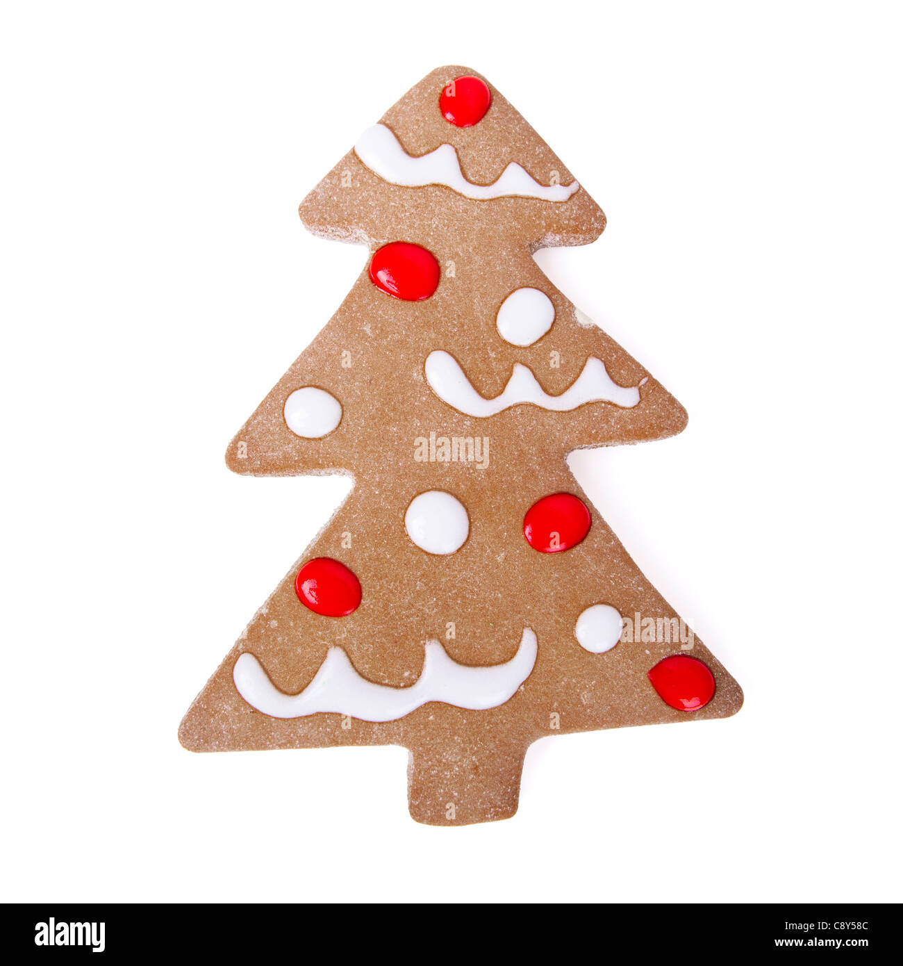 Gingerbread cookies faits maison de Noël avec une forme d'un arbre isolé sur blanc Banque D'Images