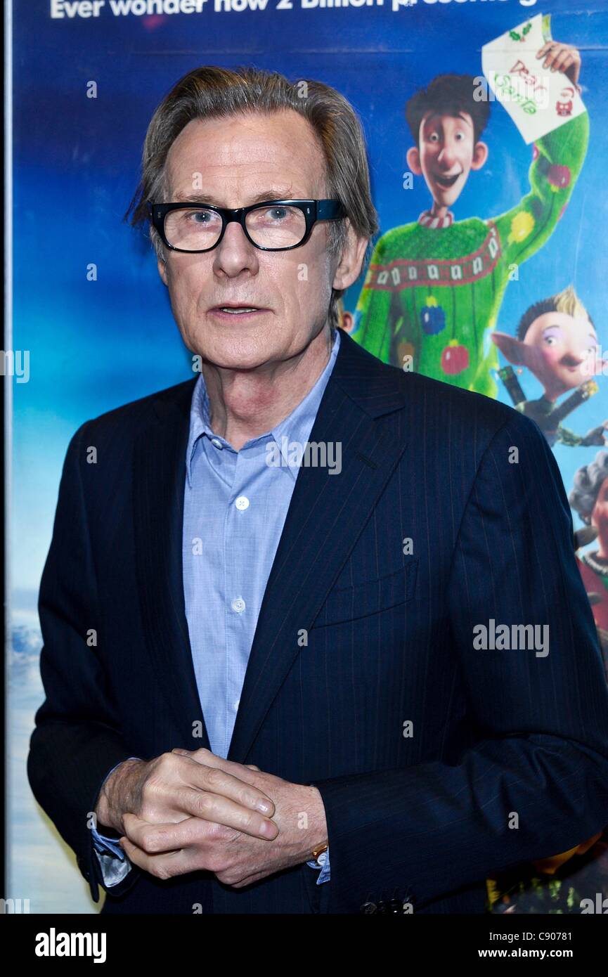 Acteur Bill Nighy assiste à la première mondiale de 'Arthur' Noël à l'Empire Leicester Square, le 6 novembre 2011. Les personnes sur la photo : Bill Nighy . Photo par Julie Edwards Banque D'Images